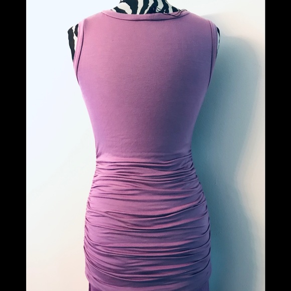 EUC 5  star Dress- ruched top -flowy skirt - Picture 5 of 6
